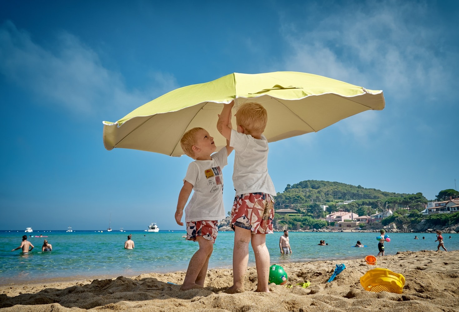 Packing Smart: Moving Abroad with Children